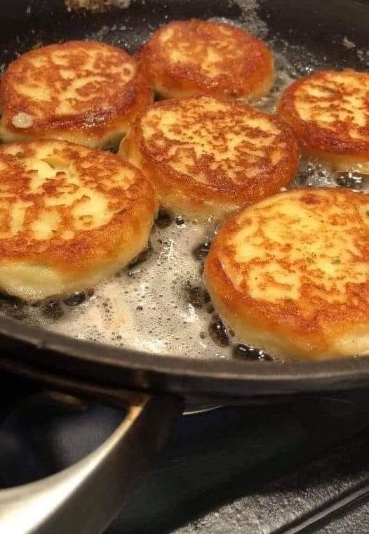 Potato cakes with leftover mashed potatoes. Yum!