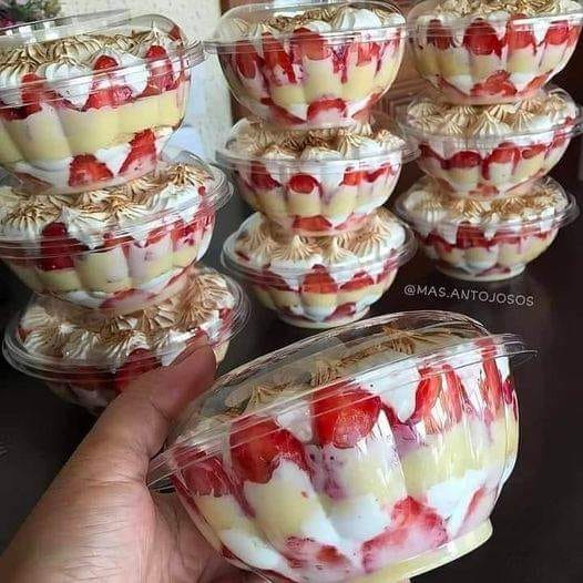 Strawberries with Cream