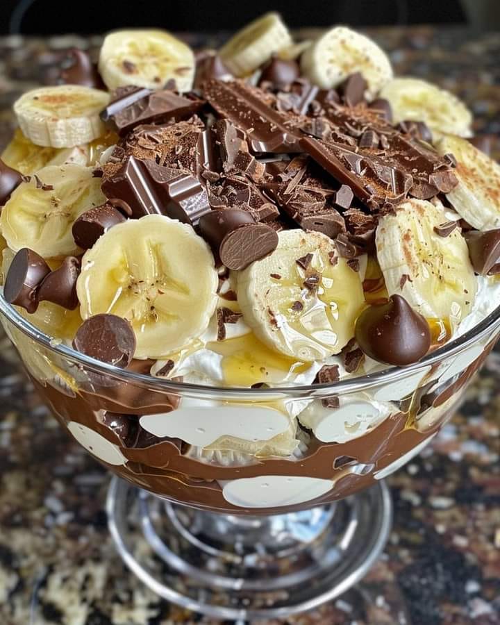 ayers of decadence with this Chocolate Banana Trifle Delight