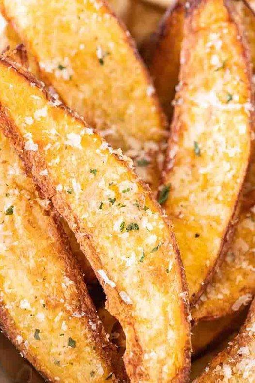 Air Fryer Potato Wedges