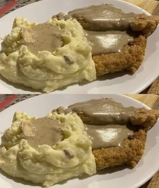 Chicken-Fried Steak with Mashed Potatoes and Gravy !!