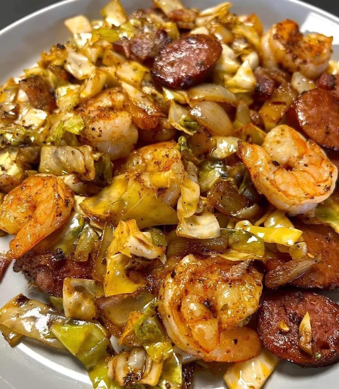 FRIED CABBAGE WITH SHRIMP, SAUSAGE & BACON RECIPE: