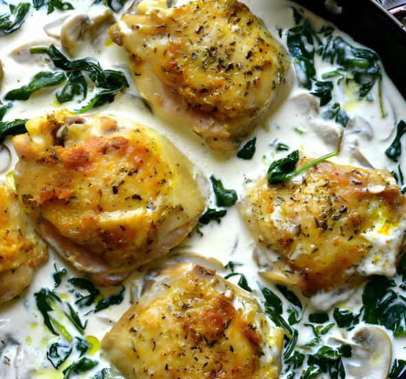 One-Pan Low-Carb Creamy Garlic Chicken