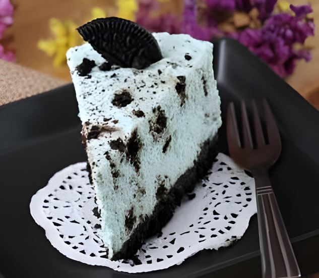 No-Bake Oreo Cream Pie