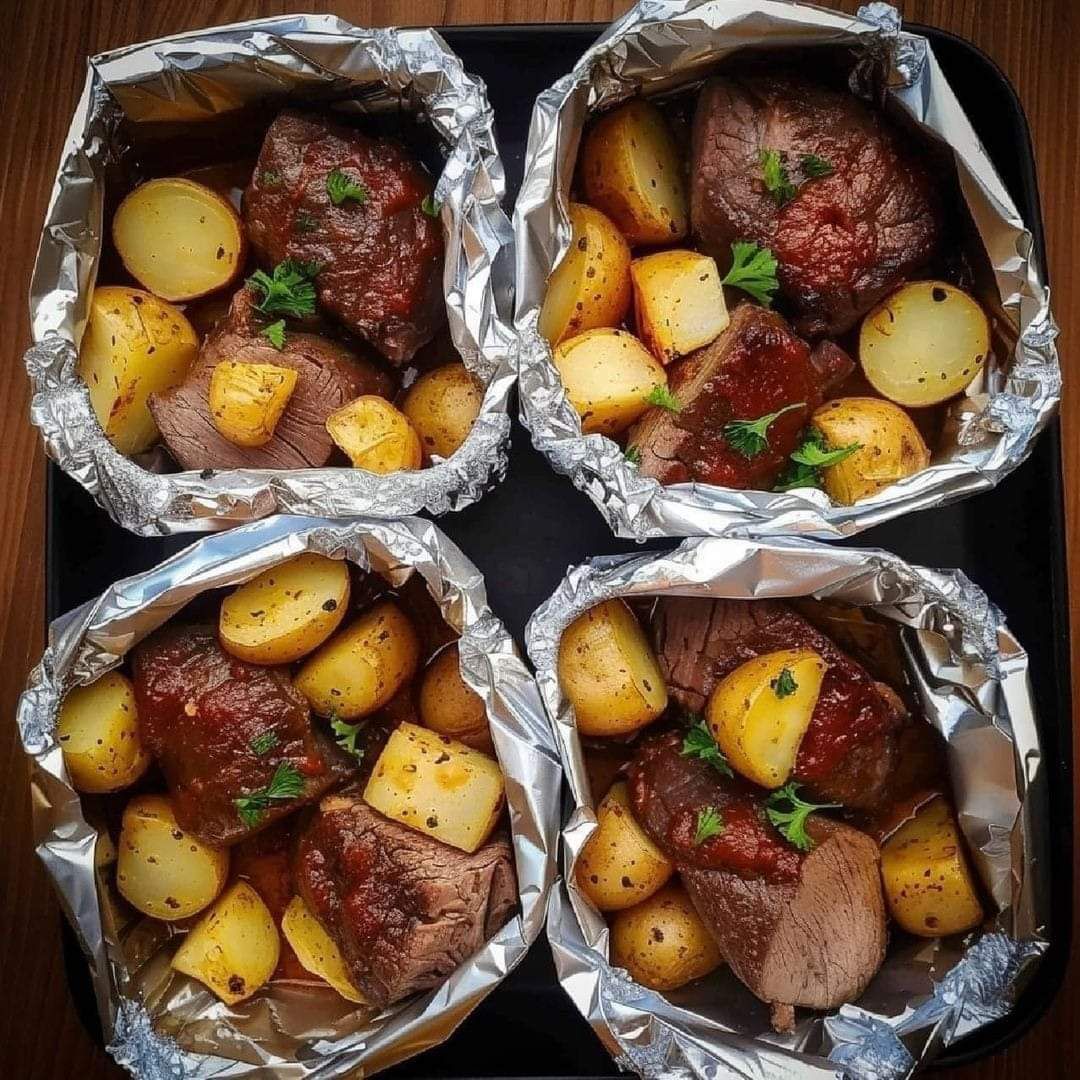 Garlic Butter Steak and Potato Foil Packets