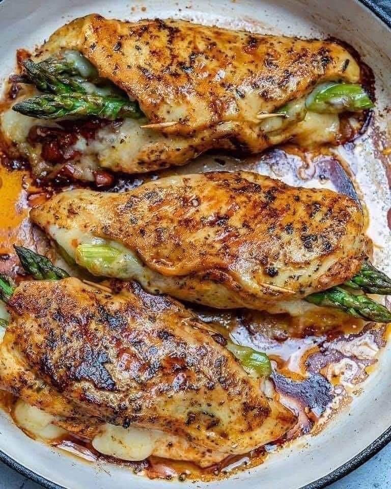 ASPARAGUS STUFFED CHICKEN BREAST – Amazing! 