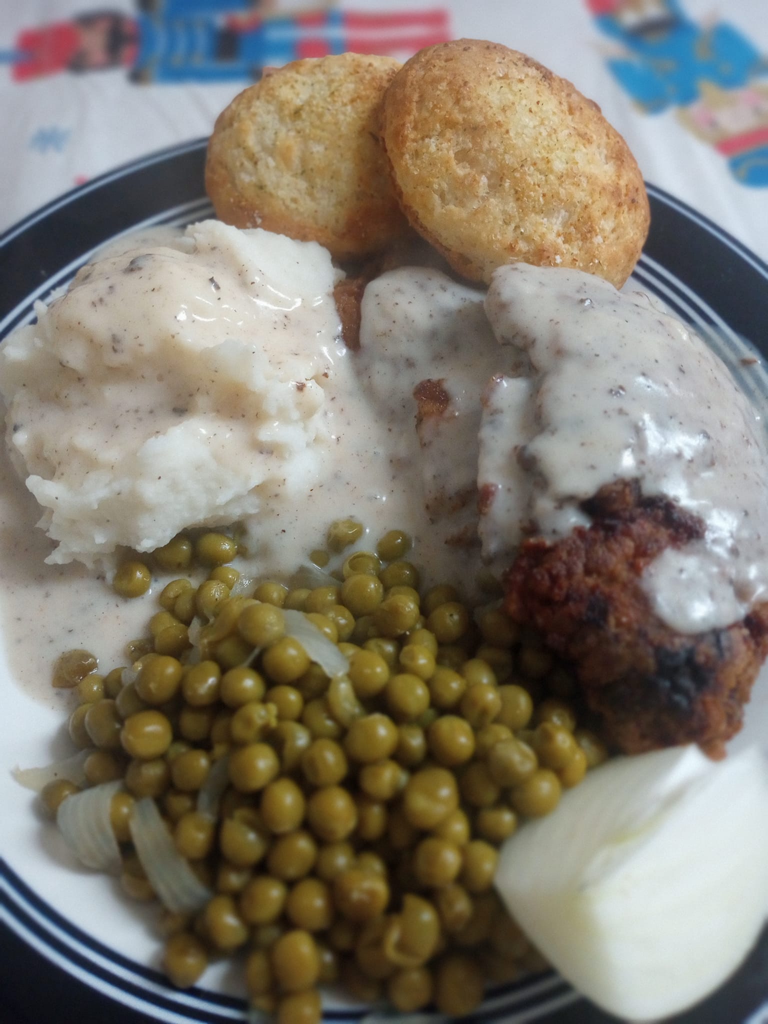 Breaded cube steak with gravy