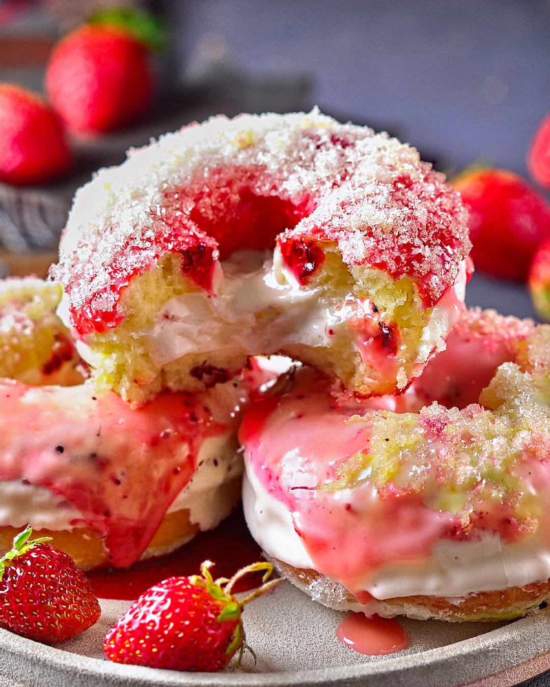 Strawberry Cheesecake Stuffed Donuts 