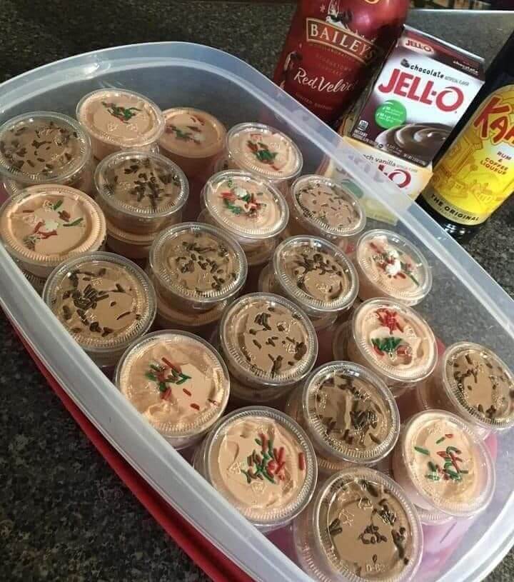 Christmas Kahlua and Baileys Pudding Shots