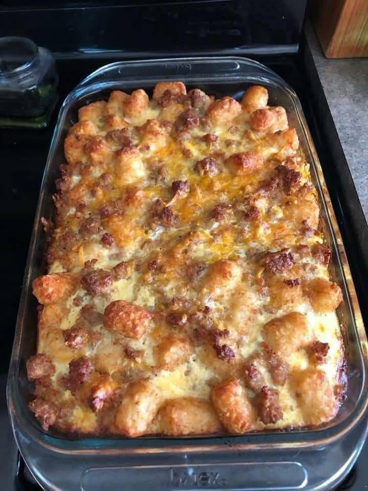 Cheesy Tater Tot Breakfast Casserole Recipe