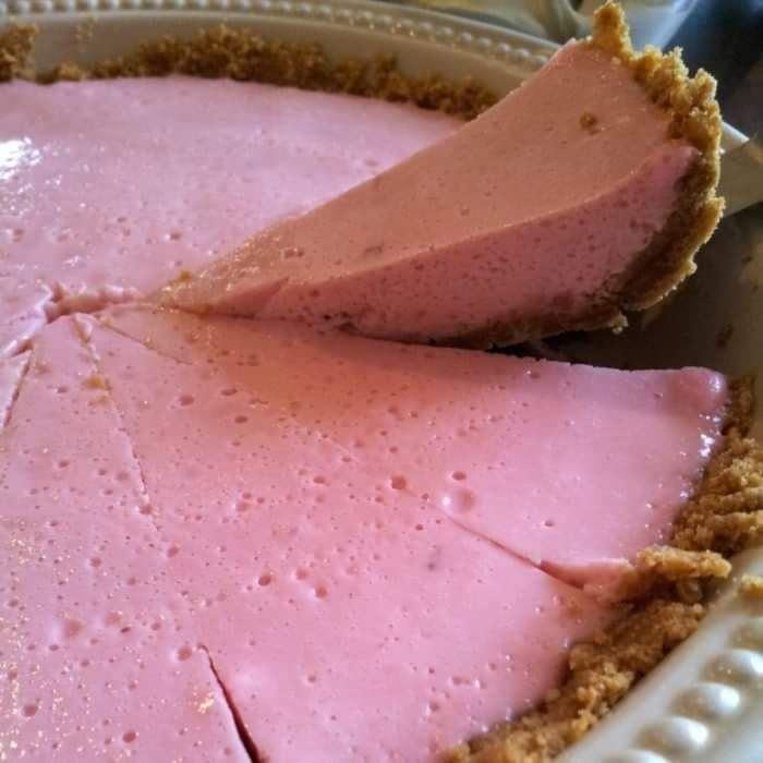 Marshmallow and Yogurt Tart Recipe