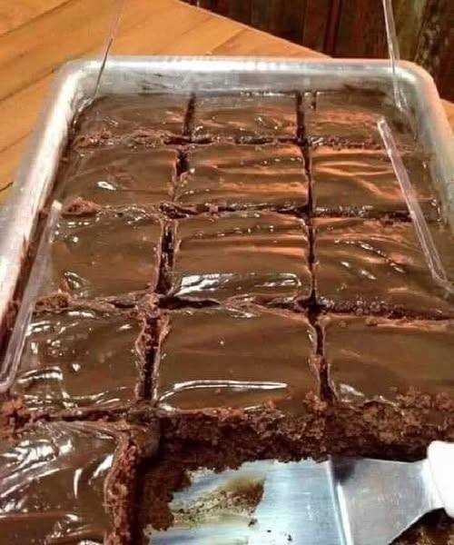 CHOCOLATE BROWNIE RECIPES CAKE