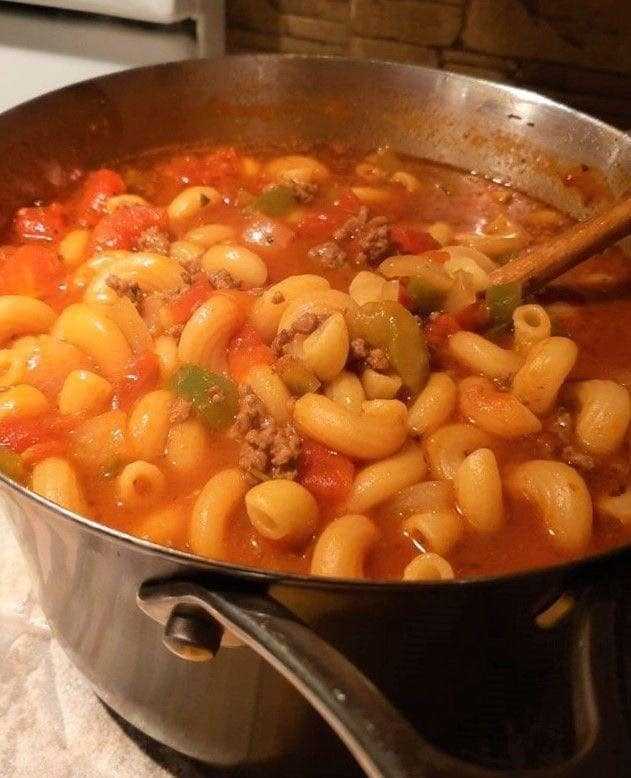 Beef and Macaroni Soup